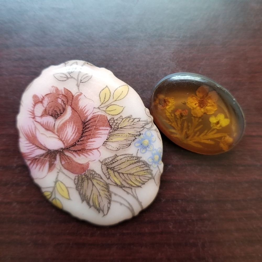 Floral Brooch and Amber Oval Pin Set